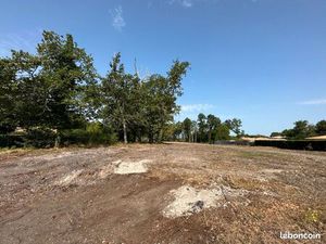 Terrain 850 m² Martillac