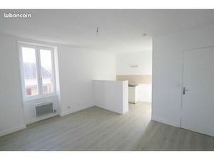 Studio calme et lumineux