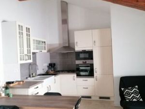 Appartement meublé 46 m2 plein centre romans