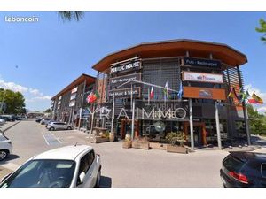 Bureaux 46 m² Fréjus