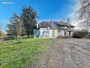 Maison 10 pièces 216 m²