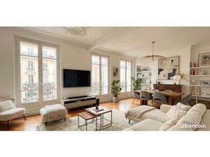 Grand appartement familial – 3 chambres & balcon