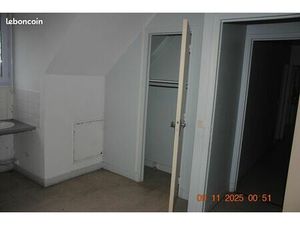 Ensemble de 2 bureaux et 1 petit local archive 34 m2