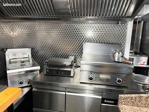 Restaurant kebab pizzeria snack 33 000