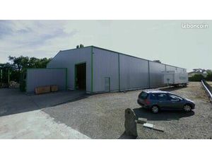 Local d'activité 1 625 m²