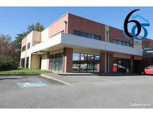 Bureaux  local commercial 279 m² Cornebarrieu