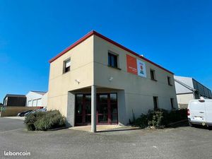 Local d'activité 735 m²