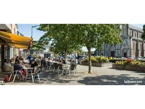 Local commercial 200 m²