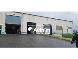 Local 182 m² Neuilly-en-Thelle