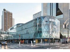 Boutique 177 m² PARIS