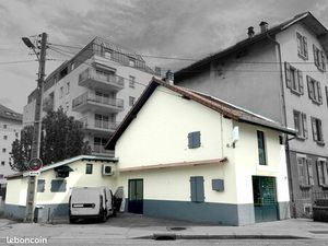 Local Commercial avec Appartement