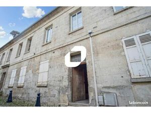 Local commercial 140 m²