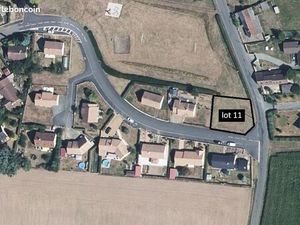 LAVARE - Parcelle de terrain Viabilisée