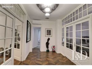 Bureaux 175 m² Paris