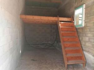 Box de stockage 40m2 sur 2 niveaux facile d'accès sur terrain fermé montauroux