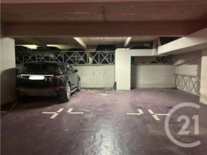 Parking à louer - 10 m2 - Paris - 75009 - ILE-DE-FRANCE