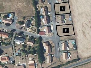 VILLAINES LA GONAIS - Terrains à bâtir