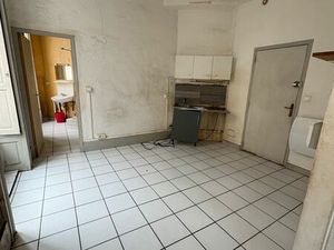 Studio a renover Rue Durand