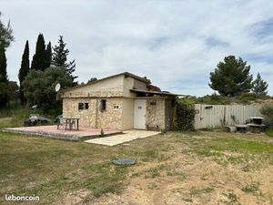 Rare terres agricoles avec petite maison à rénover
