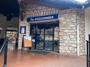 Local commercial Centre commercial AUCHAN Jouy en Josas