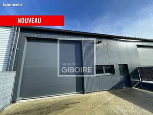 Local d'activité 240 m²