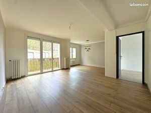 Grand T5 de 85 m² LUMINEUX avec CUISINE ÉQUIPÉE et GARAGE