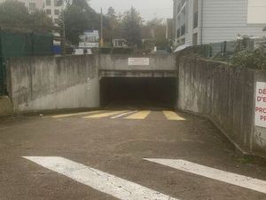 Place parking à vendre - Mantes La Jolie