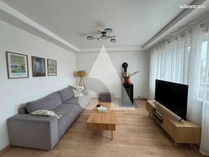 Maison 5 pièces 74 m²