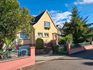 Maison 8 pièces 212m2