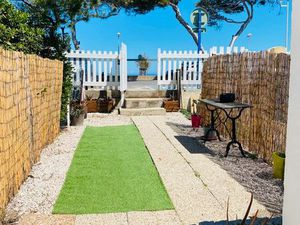 À LOUER à l’année - Maisonnette T2 rénovée à La Capte  à 40 m de la plage