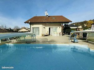 Maison individuelle 10 pièces