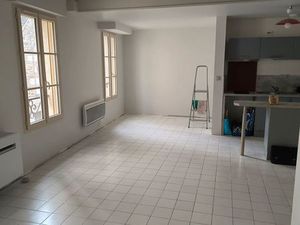 Appartement T2 rénové de 42m² non meublé en duplex