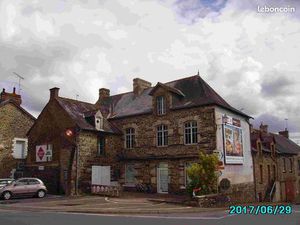 Immeuble commercial de rapport