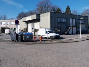 Locaux commerciaux et bureaux