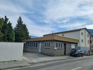 Loue local commercial