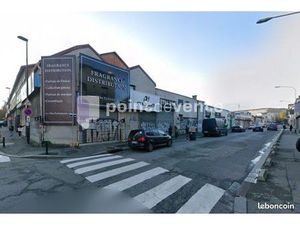 Local commercial 339 m²