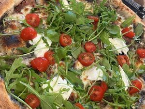 Pizzeria food commerce