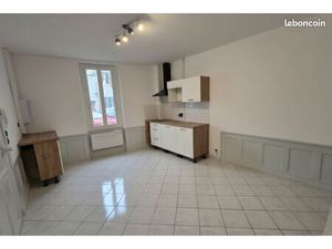 Appartement T2 avec patio refait à neuf