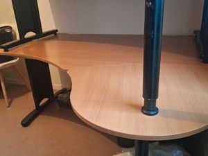 Deux bureaux professionnels