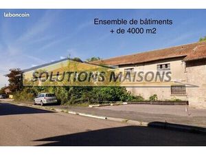 Local industriel 4 100 m²