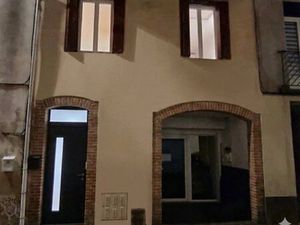 Local commercial / vitrine