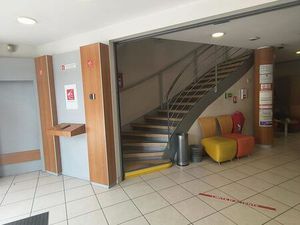 Local 318 m² Castres