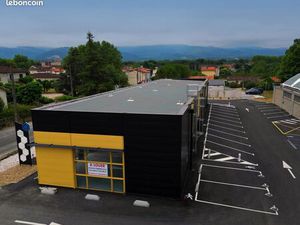 Local commercial neuf à louer - 480 m² divisibles