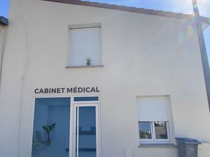 Local 150 m² MALLELOY