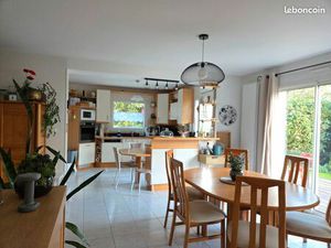 Maison 7 pièces 153 m² – Thorigné-Fouillard – Impasse au calme