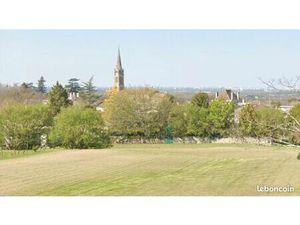 Terrain 1 300 m² Quinsac