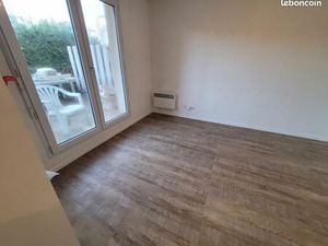 Studio Terrasse Parking au calme Orléans St Marceau