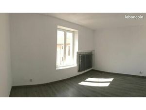 Maison f6 - morville sur seille