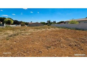 Terrain 319 m² CHAMPDENIERS SAINT DENIS