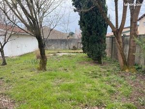 Terrain 560 m² Merignac